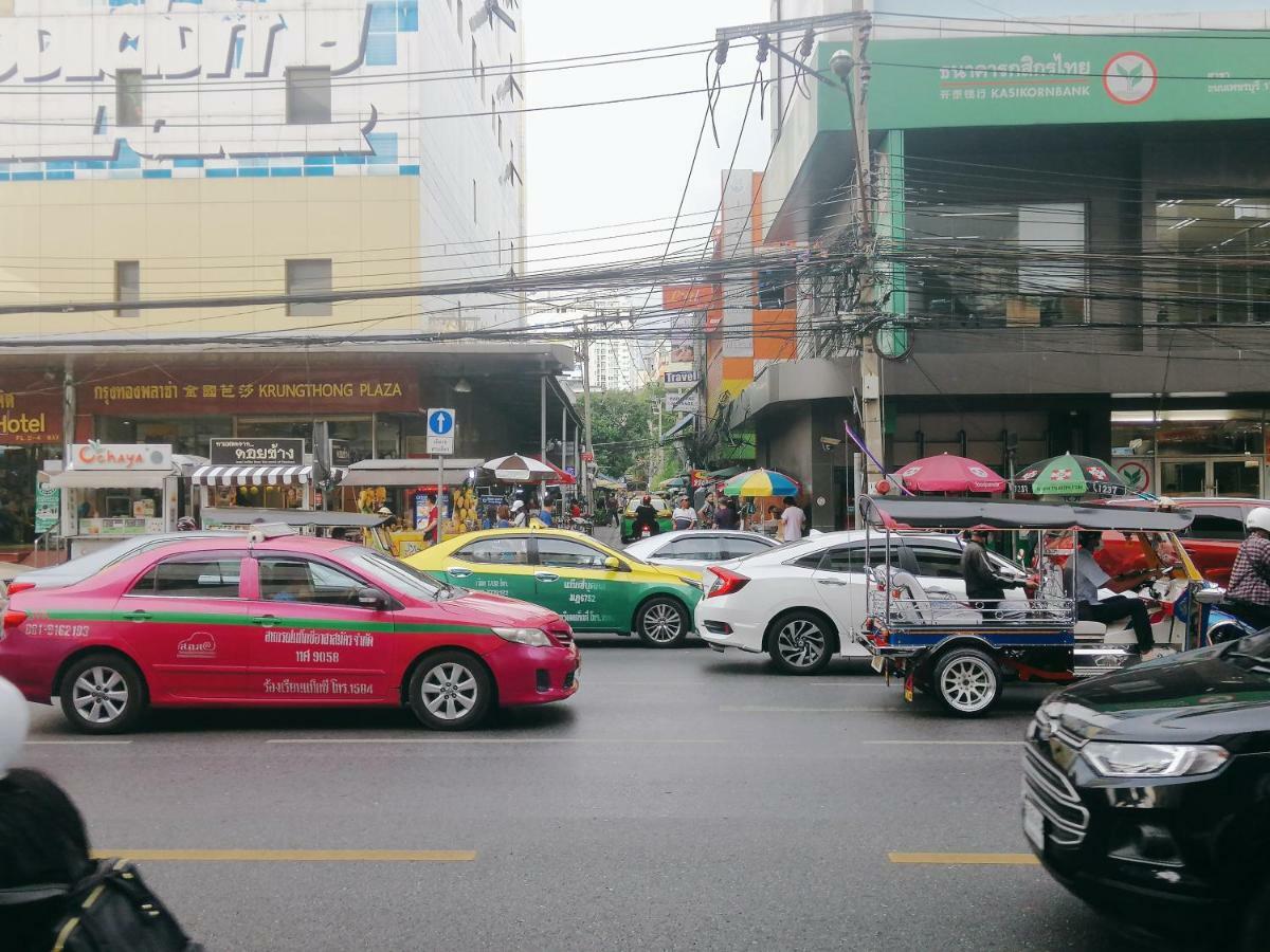 White House Hostel Bangkok Exterior foto